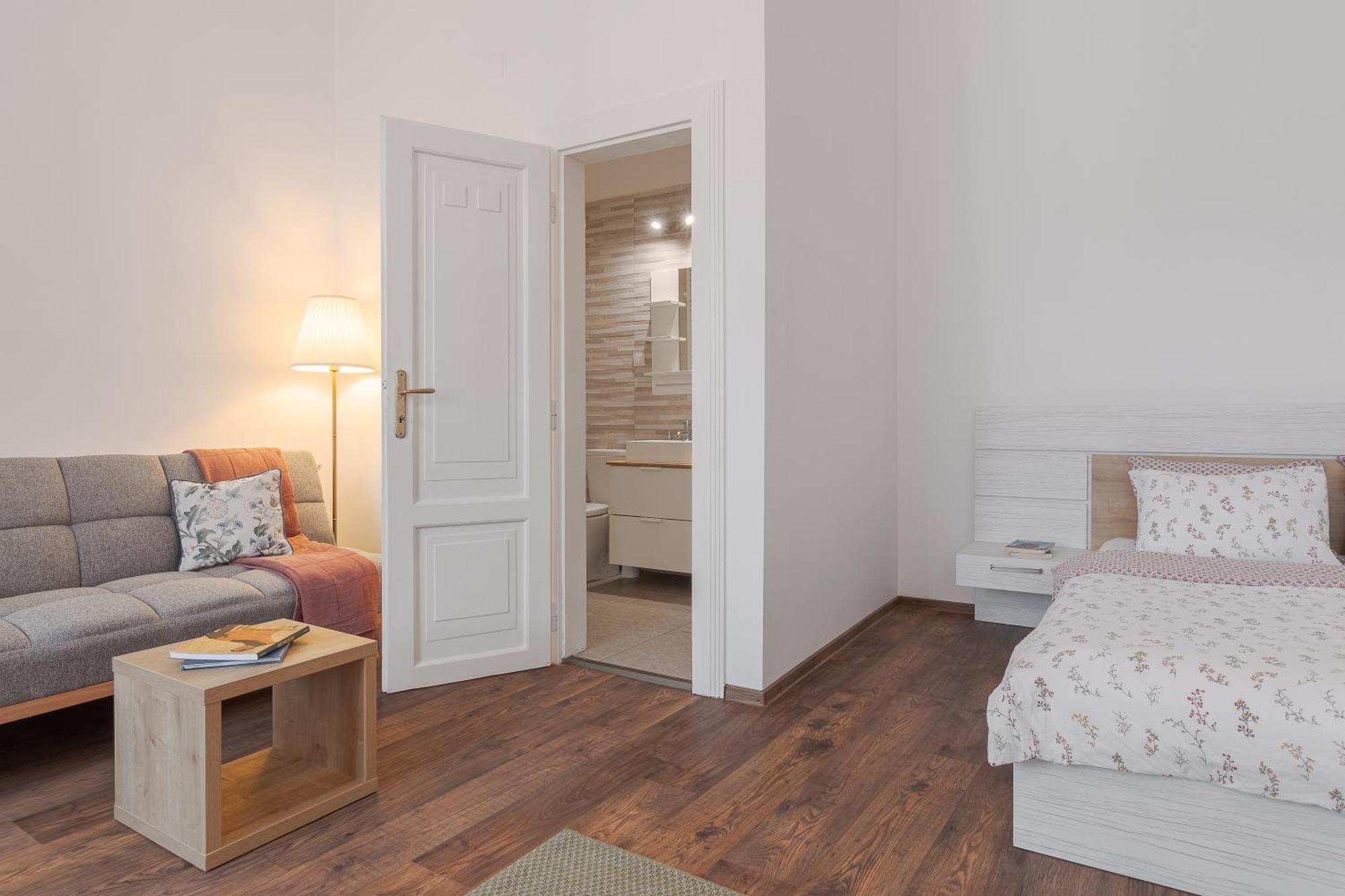 Apartament Ultracentral Alecsandri 1 Nagyvárad Kültér fotó